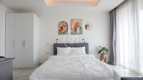 BKK1- Studio room for rent