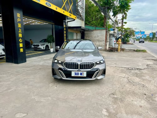 BMW I5 e-Drive35L M-Package EV 2024
