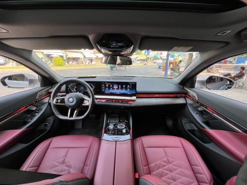 BMW I5 e-Drive35L M-Package EV 2024