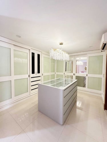 Corner King Villa For Rent in Borey Peng Huoth Boeung Snor