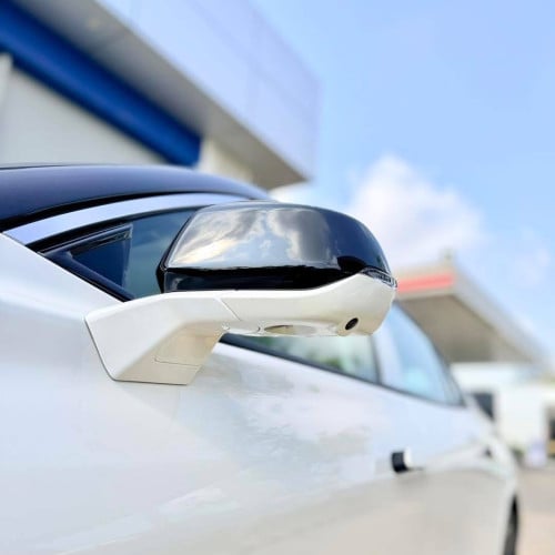 Ford Trurus Titanium 26 (Hybrid)