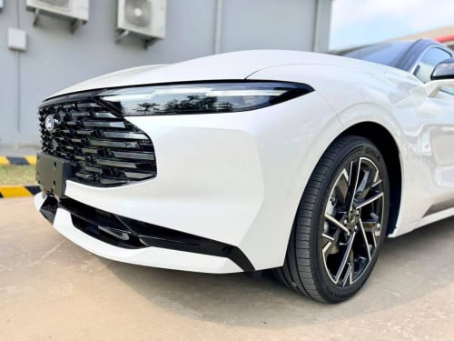 Ford Trurus Titanium 26 (Hybrid)
