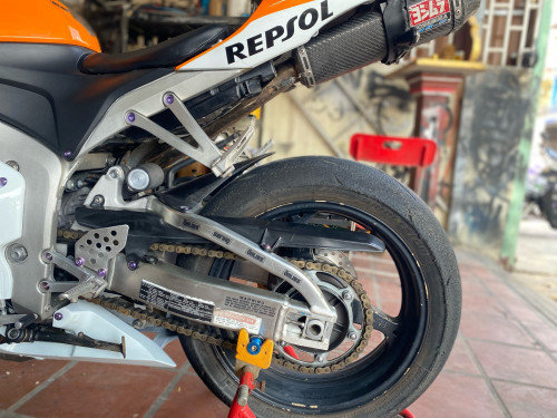HONDA CBR600cc ឆ្នាំ012