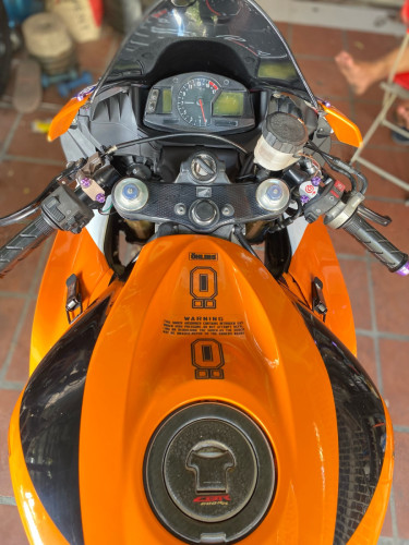 HONDA CBR600cc ឆ្នាំ012