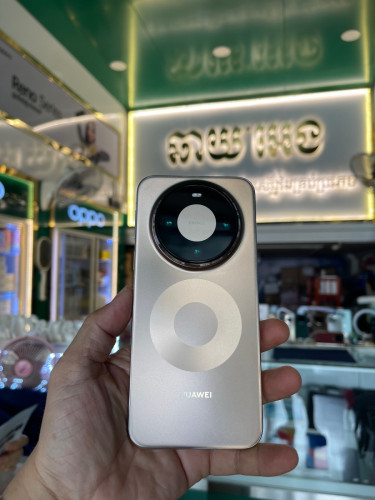 Huawei Mate80 Pro Ram16G/512GB Global version ថ្មីមានធានាក្រុមហ៊ុន1ឆ្នាំតម្លៃពិសេសជូន