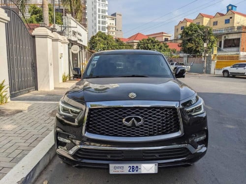 Infinity QX80 VIP Seat 2019ឡានជិះផ្ទាល់លក់