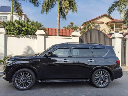 Infinity QX80 VIP Seat 2019ឡានជិះផ្ទាល់លក់