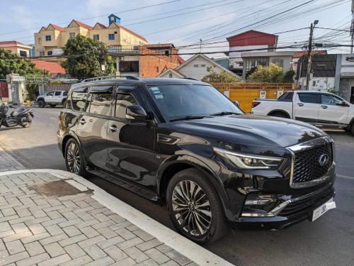 Infinity QX80 VIP Seat 2019ឡានជិះផ្ទាល់លក់