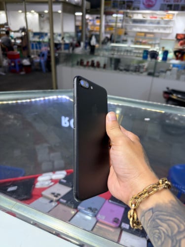 iPhone 7 Plus Black LL/A HD128GB Phone Condition 97% 🔋100% , ម៉ាស៊ីនសានុំ