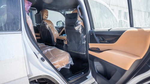 Lexus LX 700H 2026 Option: Full Options with AutoPark V6 3.5L Hybrid