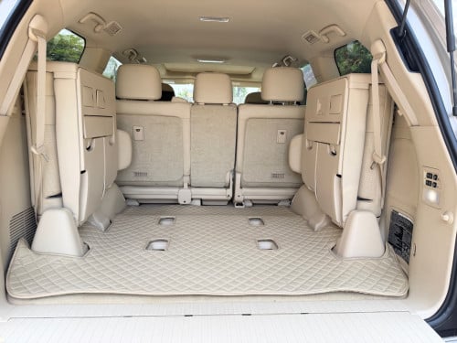 Lexus LX570 ឆ្នាំ2016 V8 សាំង ធានាឡានស្អាត មហាថ្មី