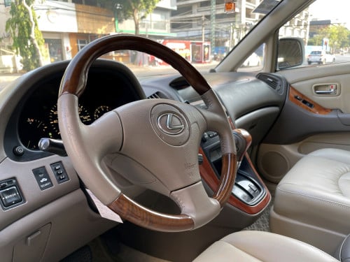 Lexus RX300