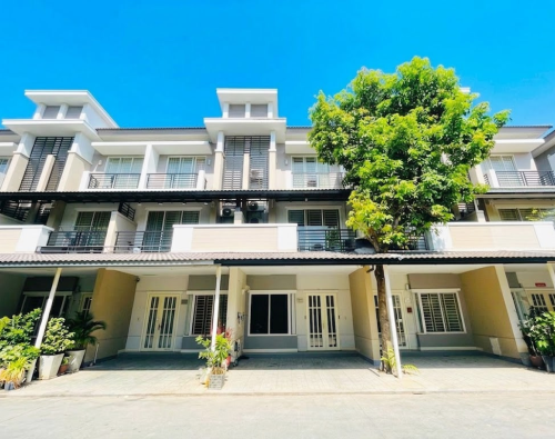Link Villa LA for Rent