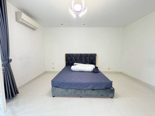 Link Villa LA for Rent