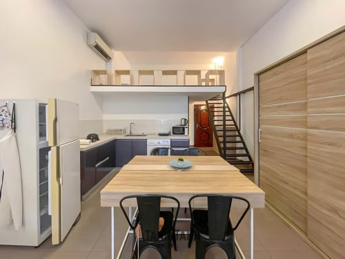 ๐
๐จ๐ซ ๐๐๐ง๐ญ: Lovely Duplex Style 1 Bedroom for Rent in Olympic area | 300$