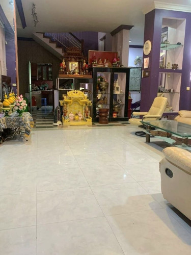 Luxury Villa for Rent