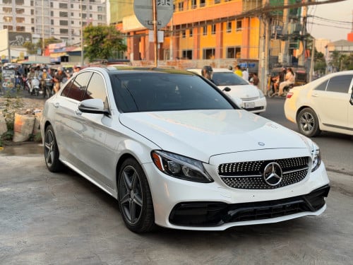 Mercedes Benz
