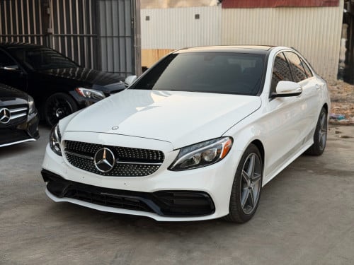 Mercedes Benz