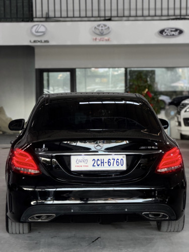 Mercedes C300 AMG