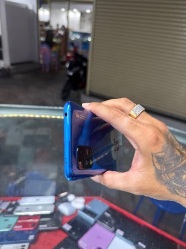 Mi 10 Lite Zoom CH Ram8GB HD256GB Phone Condition 98% , ម៉ាស៊ីនហ្សីន