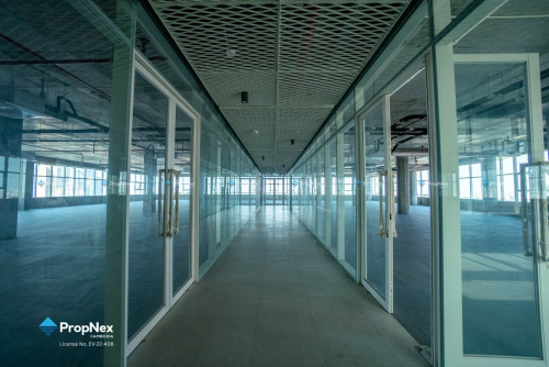 Office Space for Lease – Along Norodom Bvld, Tonle Basac, Phnom Penh!
