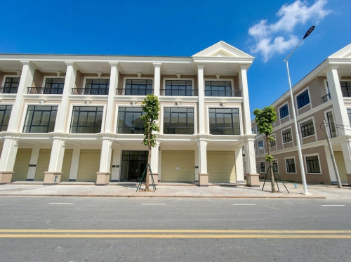 Shophouse for Rent