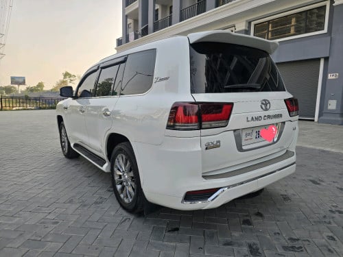 TOYOTA LANDCRUISER