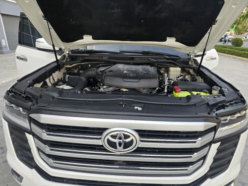 TOYOTA LANDCRUISER