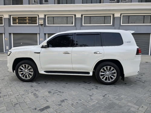 TOYOTA LANDCRUISER
