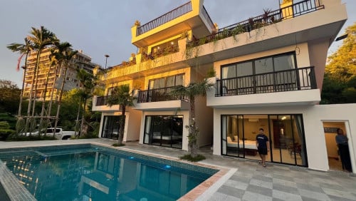 Villa for Sales