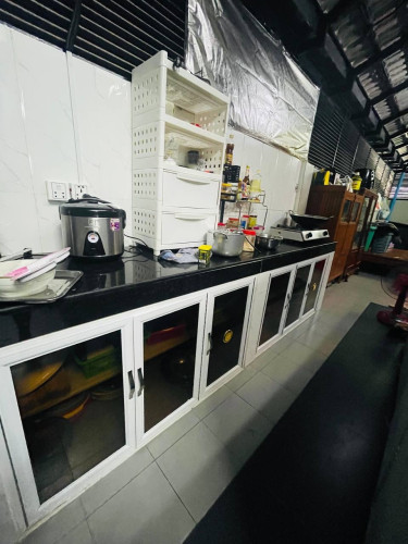 Villa Queen B Chip Ming 50M Preysa $373,000