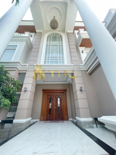 Villa Queen for Rent