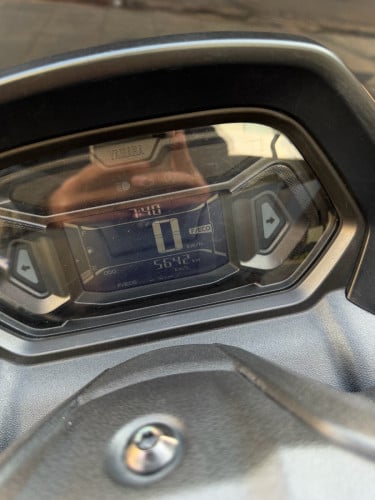 Yamaha Nmax 2025