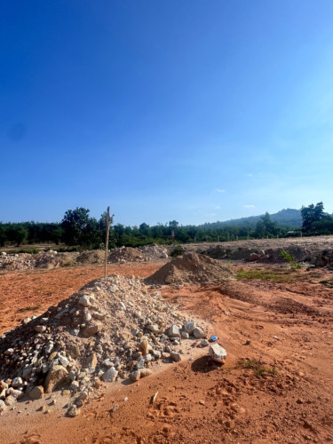 ដីសម្រាប់លក់បន្ទាន់(ម្ចាស់ផ្ទាល់)
