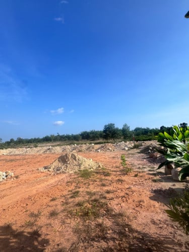 ដីសម្រាប់លក់បន្ទាន់(ម្ចាស់ផ្ទាល់)