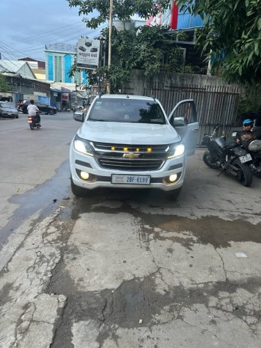 ចង់លក់