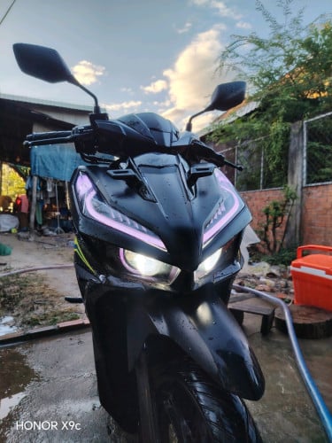 ម៉ូតូ​vario​ឆ្នាំ2024
