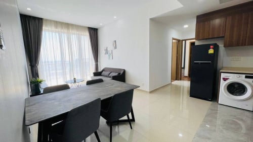 2 BEDROOM CONDO FOR RENT
