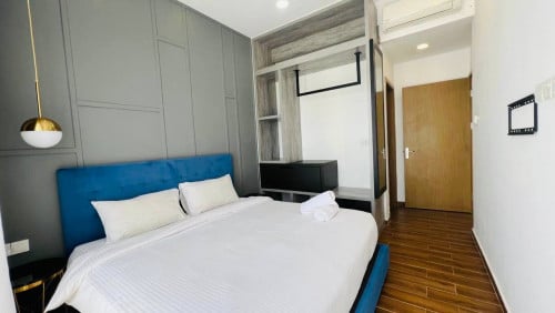 2 BEDROOM CONDO FOR RENT