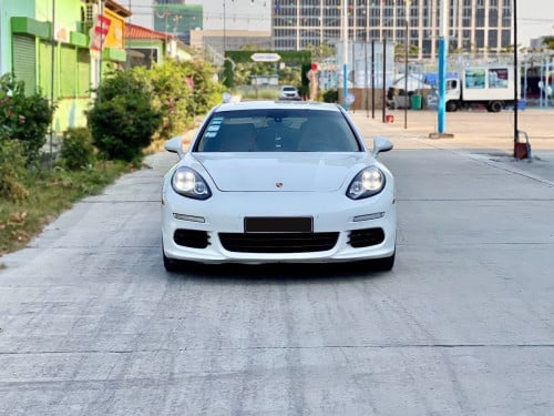 2015 Porsche Panamera S Hybrid