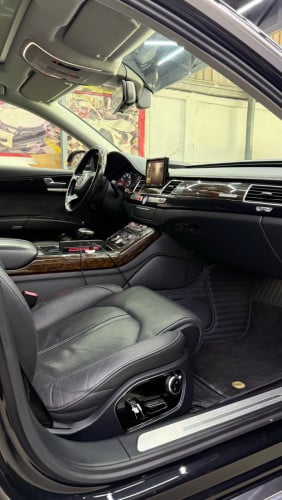 AUDI A8L LWD 2015 Full options
