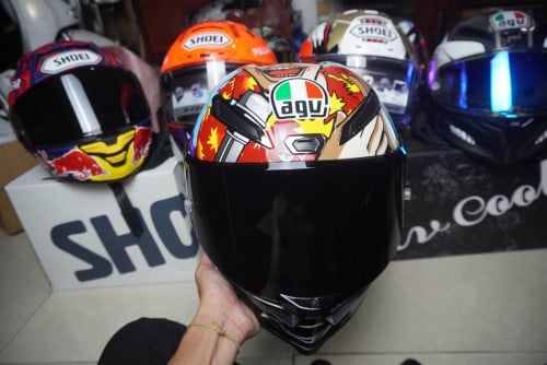 Avg helmet
