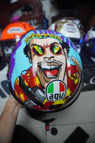 Avg helmet