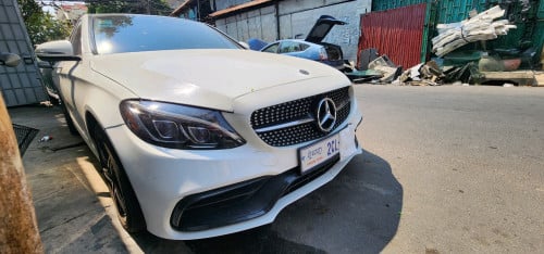 C300 AMG. 27500ចរចា។