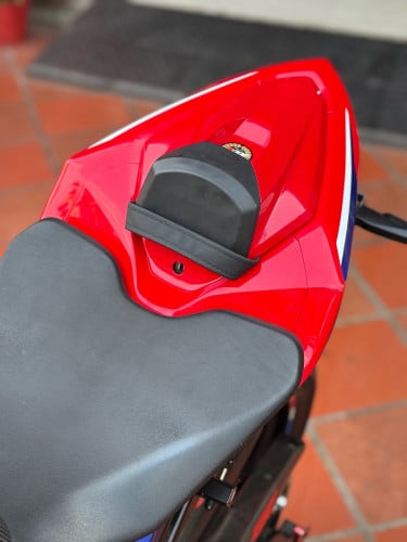 CBR1000rr-r SP ទេីបមកដល់ថ្មីៗ​