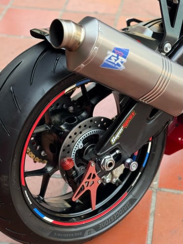 CBR1000rr-r SP ទេីបមកដល់ថ្មីៗ​