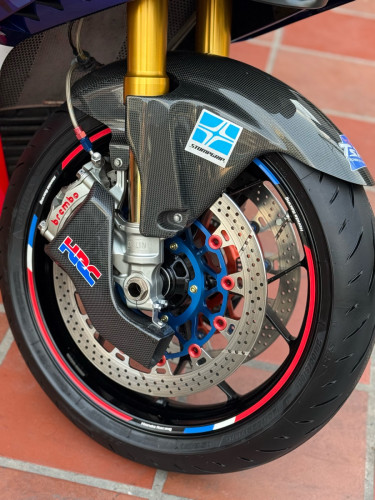 CBR1000rr-r SP ទេីបមកដល់ថ្មីៗ​