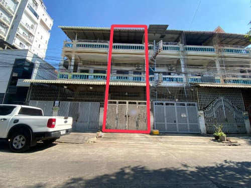Flat For Rent in Toul Tumpong 2. Perfect comfortable for living.