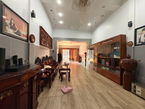 FLAT HOUSE FOR RENT IN TOUL TOMPONG