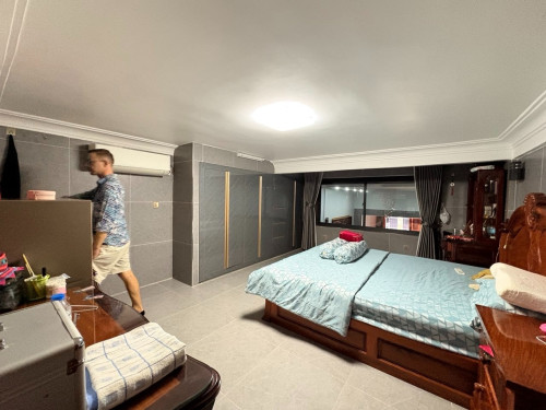 FLAT HOUSE FOR RENT IN TOUL TOMPONG